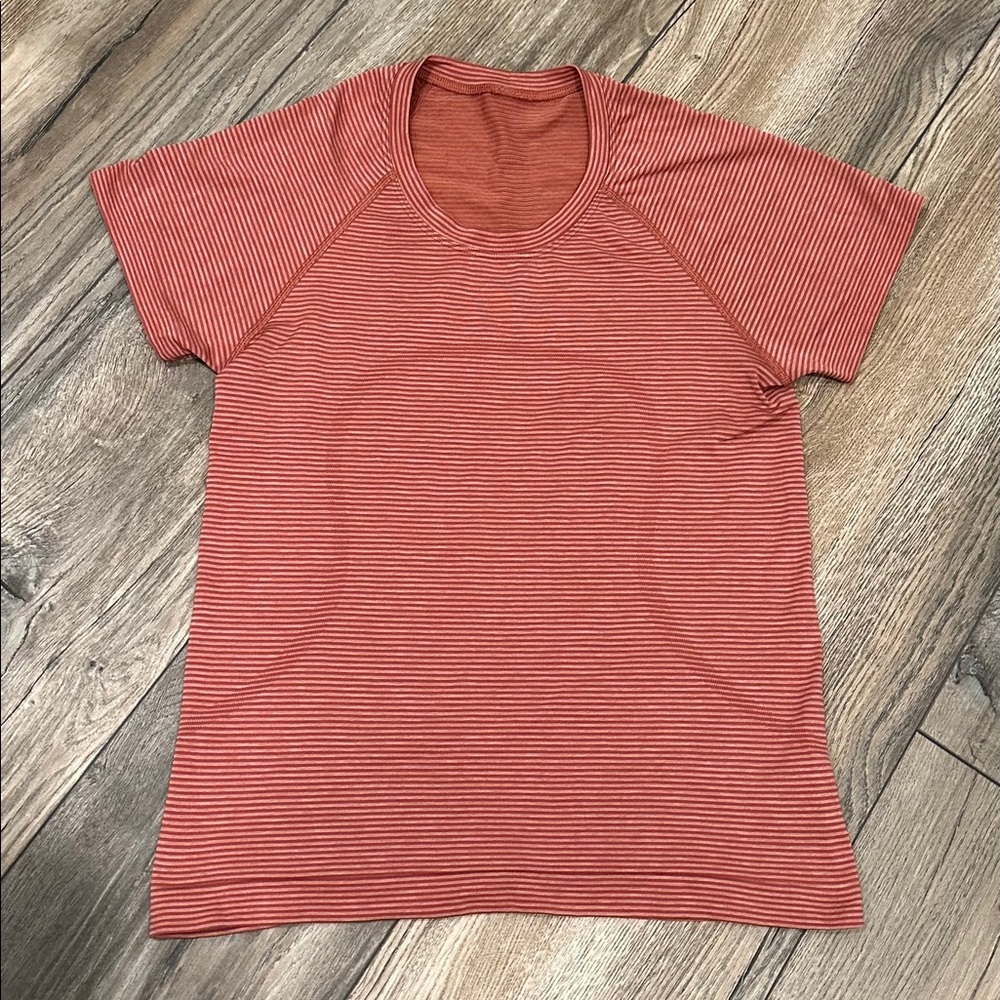 LULULEMON RACE SWIFTLY TECH